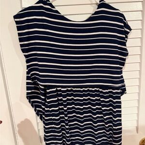 JoJo Maman Bébé Nursing Shirt Navy White Stripe – Size M